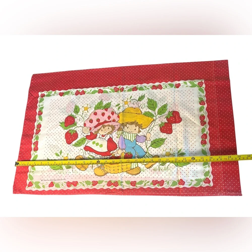 Vintage Strawberry Shortcake 3 Piece Twin Sheet Set 1980s - Fitted, Flat & Case